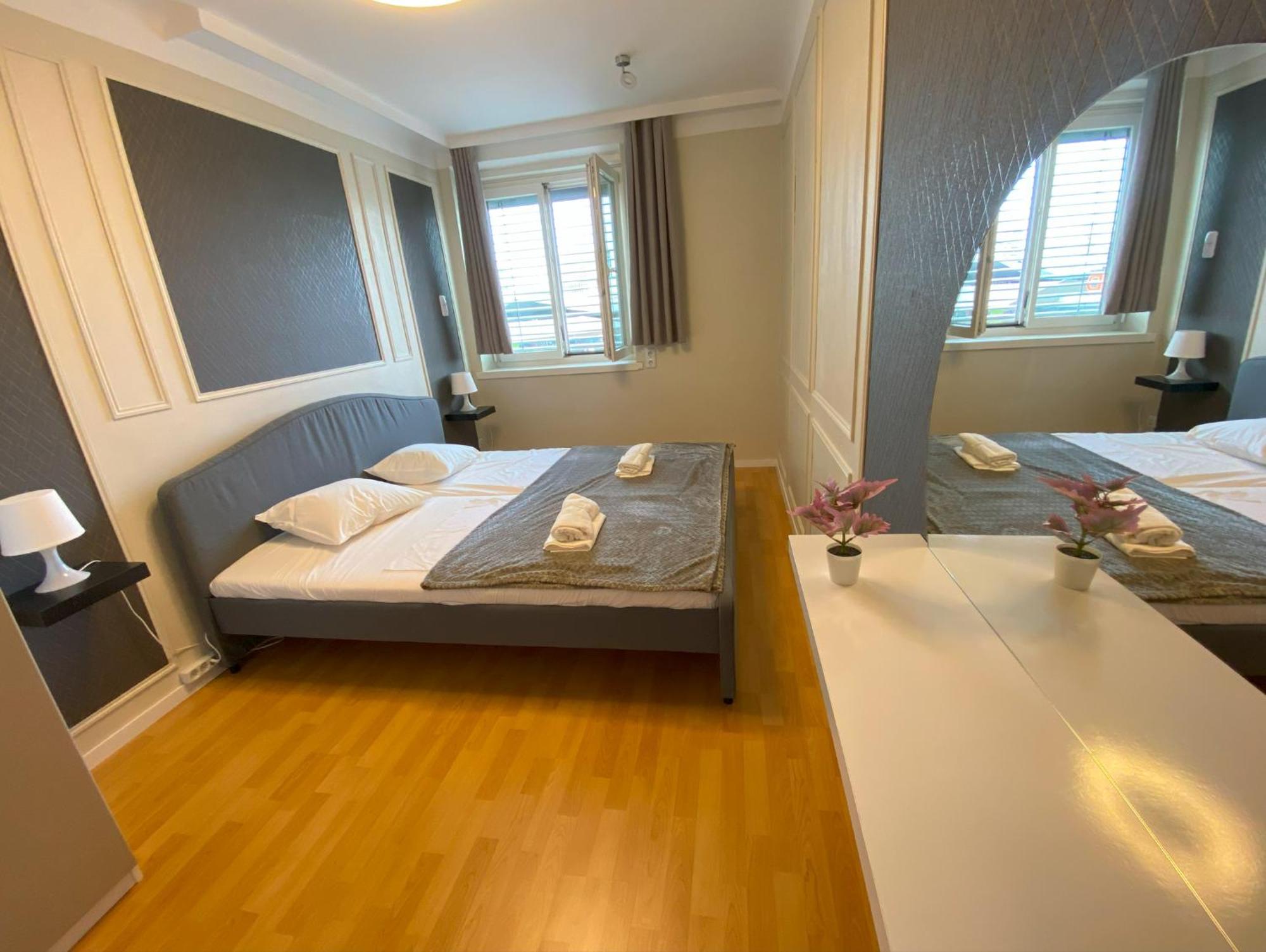 Anzotika Central Apartment, Vienna Esterno foto